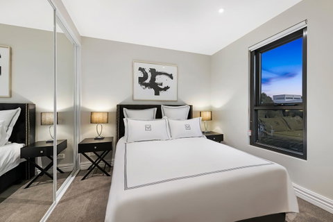 Manhattan Apartments - Notting Hill - Melbourne Tourism 15