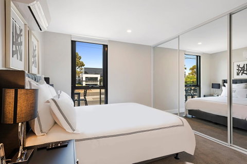 Manhattan Apartments - Notting Hill - Melbourne Tourism 10
