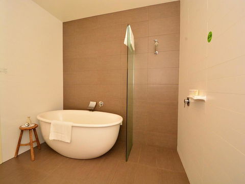Mornington Hotel - Melbourne Tourism 28