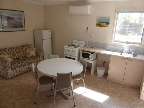 The Balnarring Motel - Melbourne Tourism 21