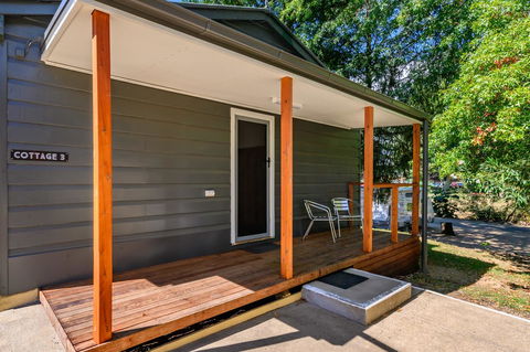 Bright Riverside Holiday Park - Melbourne Tourism 25