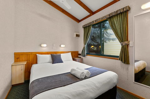 Bright Riverside Holiday Park - Melbourne Tourism 43