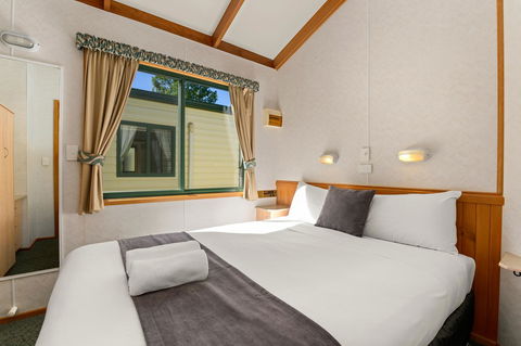 Bright Riverside Holiday Park - Melbourne Tourism 21