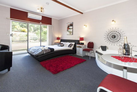 The Grampians Motel - Melbourne Tourism 5