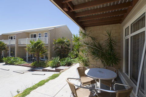 Port Campbell Parkview Motel & Apartments - Melbourne Tourism 33