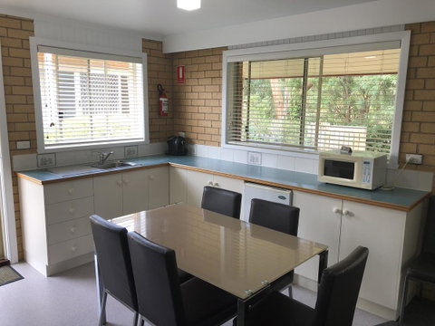 Port Campbell Parkview Motel & Apartments - Melbourne Tourism 12