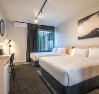 Nightcap at Keysborough Hotel - Melbourne Tourism