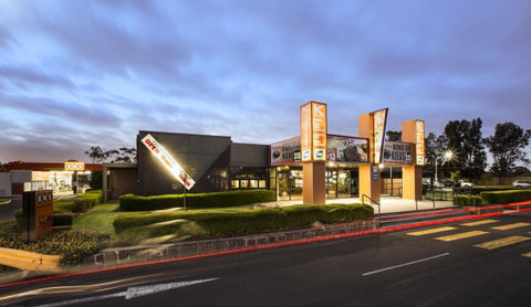 Nightcap At Keysborough Hotel - Melbourne Tourism 25