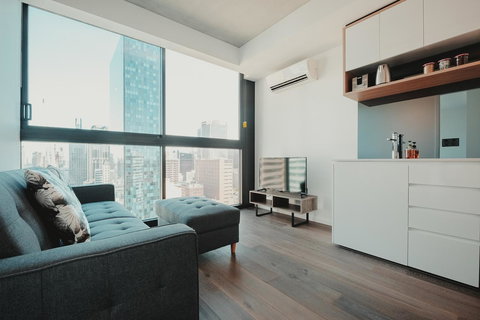 Mono Apartments On La Trobe Street - Melbourne Tourism 2