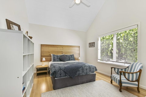 Bilinga Cottages - Melbourne Tourism 10