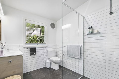 Bilinga Cottages - Melbourne Tourism 7