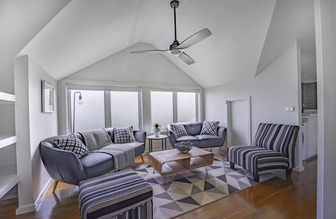 Bayview Loft - Melbourne Tourism 1