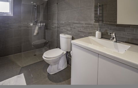 Bayview Loft - Melbourne Tourism 8