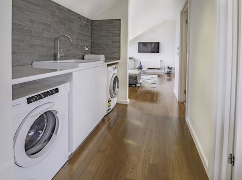 Bayview Loft - Melbourne Tourism 5