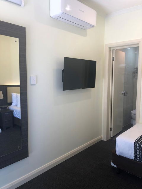 Best Western Melbourne Airport - Melbourne Tourism 23