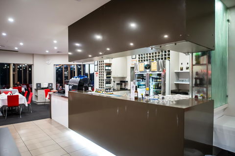 Best Western Melbourne Airport - Melbourne Tourism 38