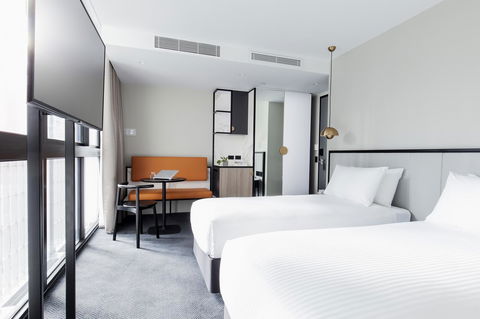 Brady Hotels Jones Lane - Melbourne Tourism 14