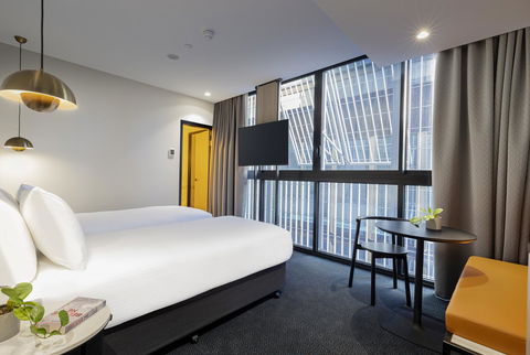Brady Hotels Jones Lane - Melbourne Tourism 11