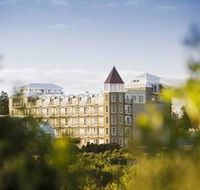 Deep Blue Hotel  Hot Springs