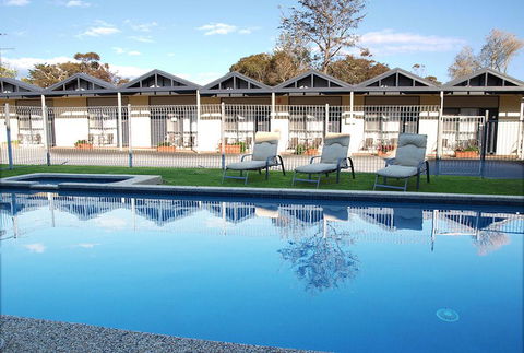 Mornington Motel - Melbourne Tourism 0