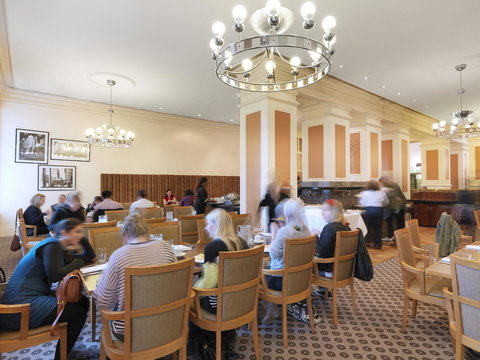 The Savoy Hotel On Little Collins Melbourne - Melbourne Tourism 27