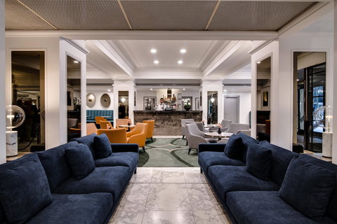 The Savoy Hotel On Little Collins Melbourne - Melbourne Tourism 6