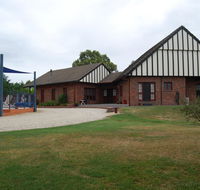 Greenvale Holiday Units - Melbourne Tourism