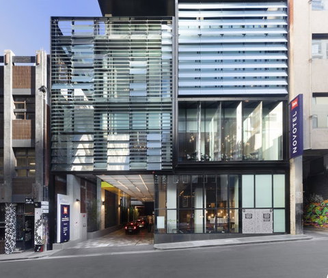 Novotel Melbourne Central - Melbourne Tourism 1