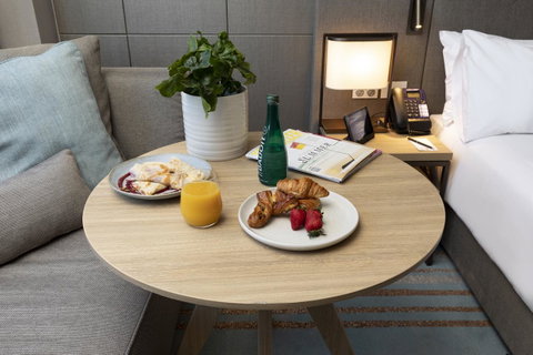 Novotel Melbourne Central - Melbourne Tourism 44