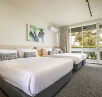 Nightcap at Seaford Hotel - Melbourne Tourism