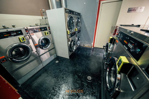 Nomads Melbourne Backpackers - Melbourne Tourism 9