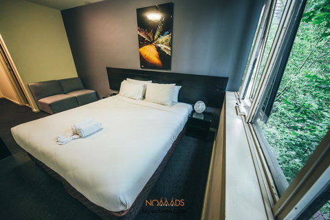 Nomads Melbourne Backpackers - Melbourne Tourism 19