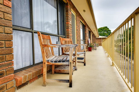Allambi Holiday Apartments - Melbourne Tourism 21