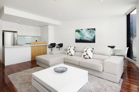 Melbourne Holiday Apartments Flinders Wharf - Melbourne Tourism 35