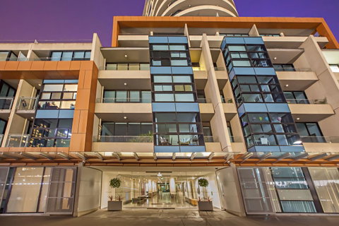 Melbourne Holiday Apartments Flinders Wharf - Melbourne Tourism 0