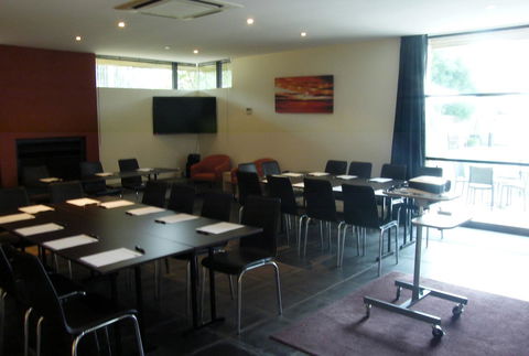 Phillip Island Apartments - Melbourne Tourism 16