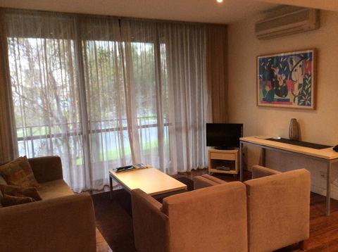 Phillip Island Apartments - Melbourne Tourism 25