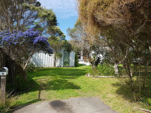 Dromana Holiday Beach House - Melbourne Tourism 9