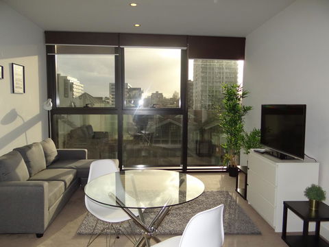 Amazing Accommodations: Vogue - Melbourne Tourism 15