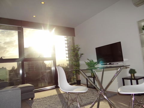 Amazing Accommodations: Vogue - Melbourne Tourism 22