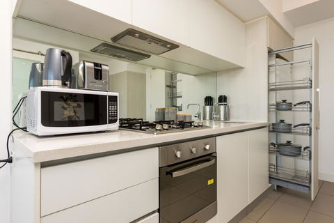 Amazing Accommodations: Vogue - Melbourne Tourism 29