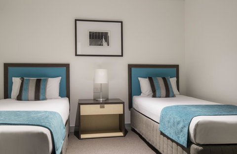 Novotel Melbourne On Collins - Melbourne Tourism 3