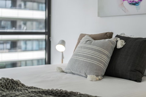 Complete Host Tiara Apartments - Melbourne Tourism 34