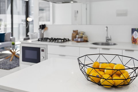 Complete Host Tiara Apartments - Melbourne Tourism 26