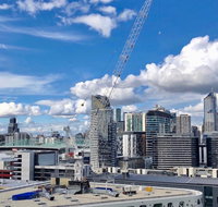 Pride Docklands Waterfront Apartment City View - Melbourne Tourism