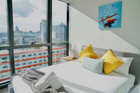 Pride Docklands Waterfront Apartment City View - Melbourne Tourism 10