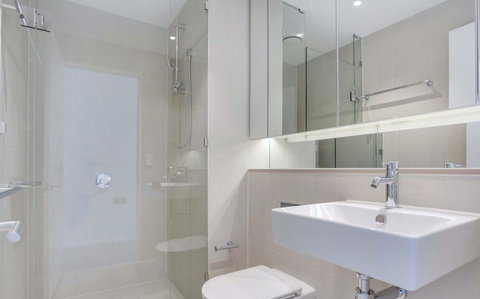 Pride Docklands Waterfront Apartment City View - Melbourne Tourism 16