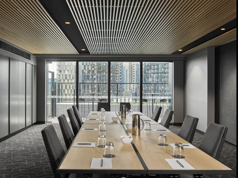 Vibe Hotel Melbourne Docklands - Melbourne Tourism 31
