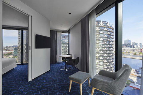 Vibe Hotel Melbourne Docklands - Melbourne Tourism 3