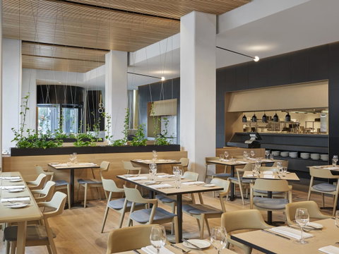 Vibe Hotel Melbourne Docklands - Melbourne Tourism 19